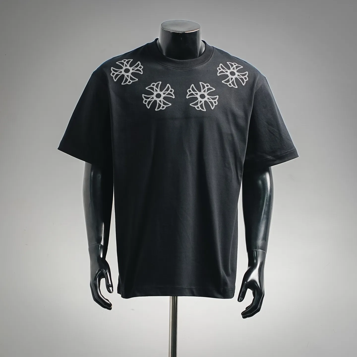 150 CHROME HEARTS/ T Original 100% ➕ ➕3D ➕ ：Black White Size：S-XL